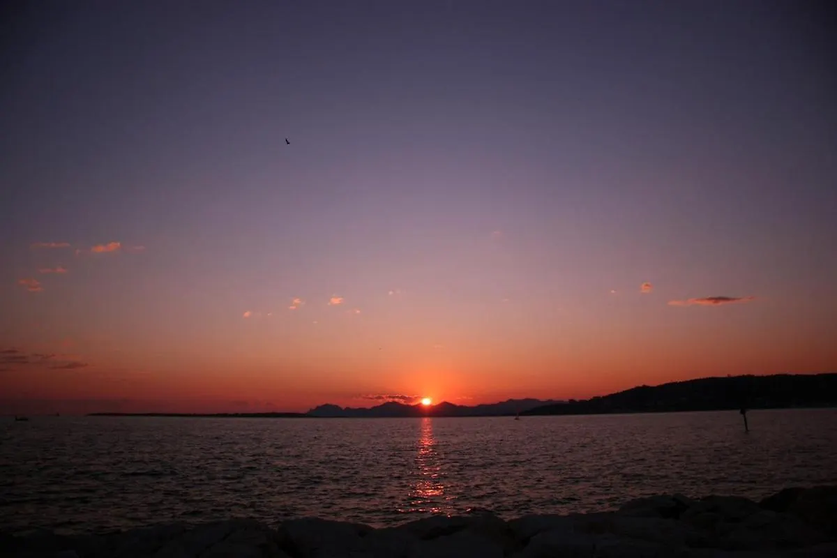Riviera Cottage Antibes